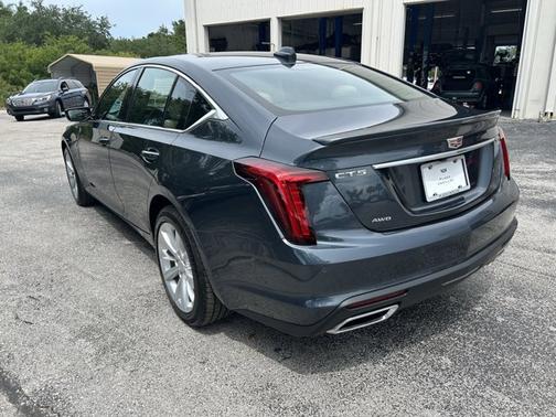 2022 Cadillac CT5 Premium Luxury