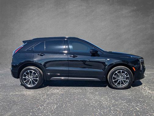 2025 Cadillac XT4 FWD Sport