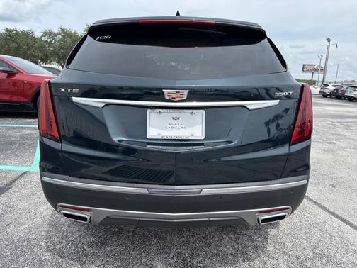 2025 Cadillac XT5 FWD Premium Luxury