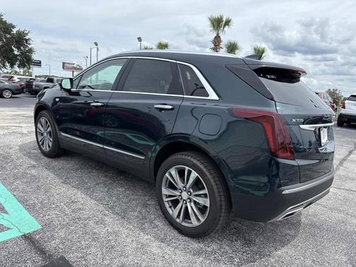 2025 Cadillac XT5 FWD Premium Luxury