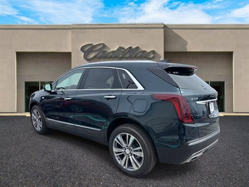 2025 Cadillac XT5 FWD Premium Luxury