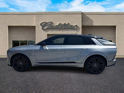 2026 Cadillac LYRIQ V Premium