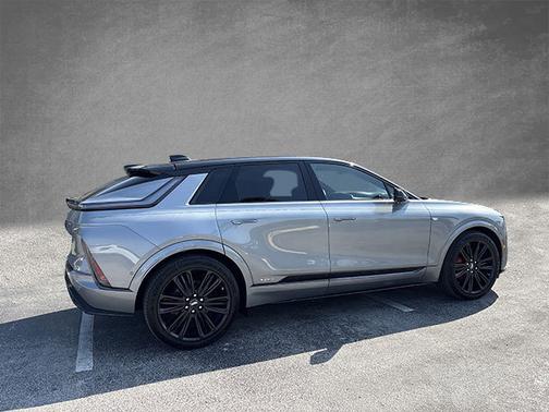 2026 Cadillac LYRIQ LYRIQ-V Premium