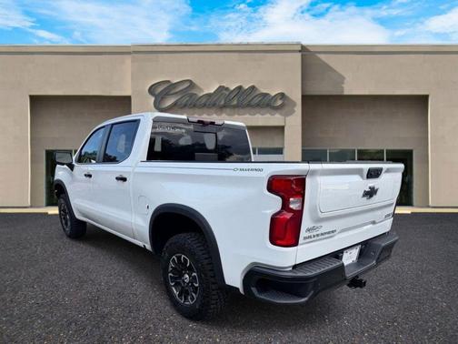 Summit White 2024 Chevrolet Silverado 1500 ZR2