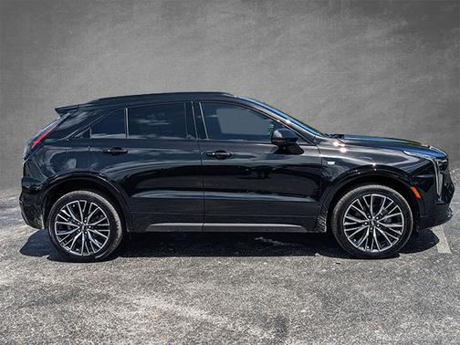 2025 Cadillac XT4 AWD Sport