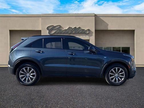 Shadow Metallic 2019 Cadillac XT4 Sport