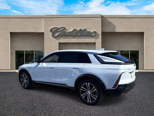 2026 Cadillac LYRIQ Premium Luxury