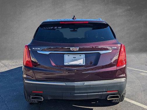 2018 Cadillac XT5 Base