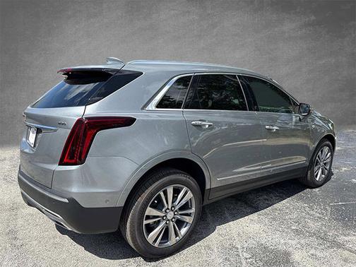 2025 Cadillac XT5 AWD Premium Luxury