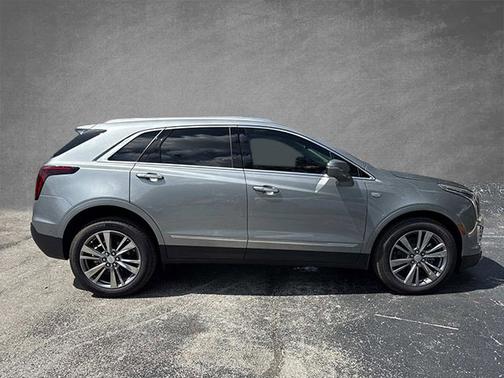 2025 Cadillac XT5 AWD Premium Luxury