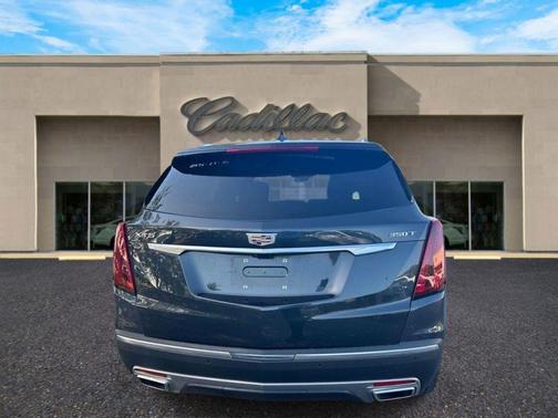 Wilder Metallic 2023 Cadillac XT5 Premium Luxury