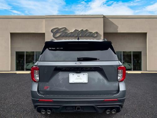 Carbonized Gray Metallic 2023 Ford Explorer ST