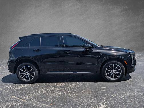 2024 Cadillac XT4 FWD Sport