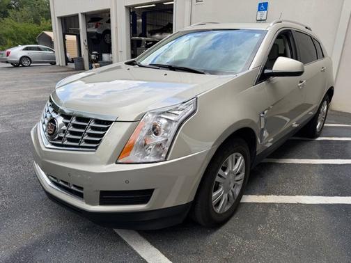 Silver Coast Metallic 2013 Cadillac SRX Luxury Collection