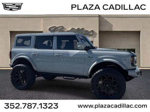 2023 Ford Bronco Outer Banks