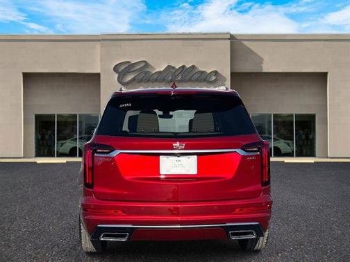 2025 Cadillac XT6 Premium Luxury FWD