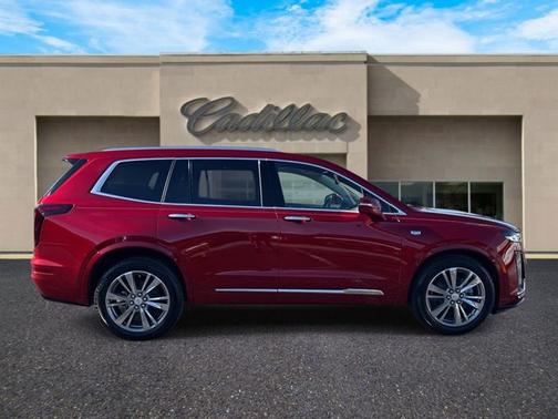 2025 Cadillac XT6 Premium Luxury FWD