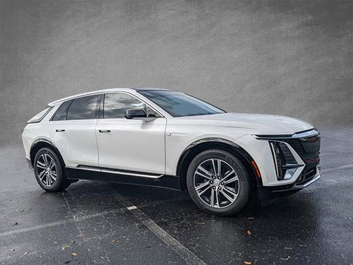 2024 Cadillac LYRIQ Luxury