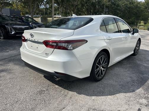 2021 Toyota Camry XLE