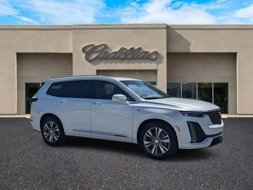 2025 Cadillac XT6 Premium Luxury FWD