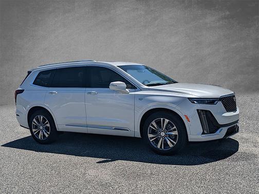 2025 Cadillac XT6 FWD Premium Luxury