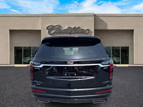 2025 Cadillac XT6 Sport AWD