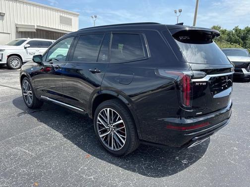 2025 Cadillac XT6 AWD Sport