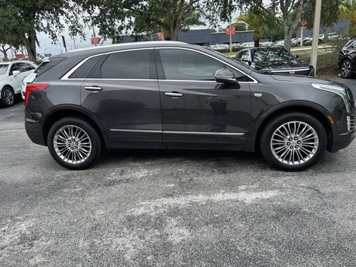 2017 Cadillac XT5 Luxury FWD