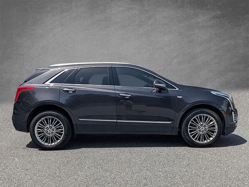 2017 Cadillac XT5 Luxury FWD
