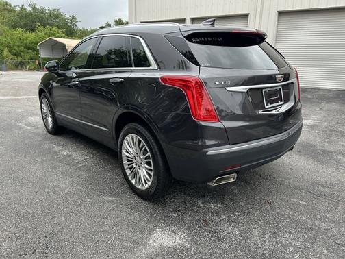 2017 Cadillac XT5 Luxury FWD