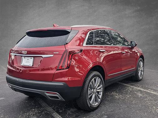 2025 Cadillac XT5 FWD Premium Luxury