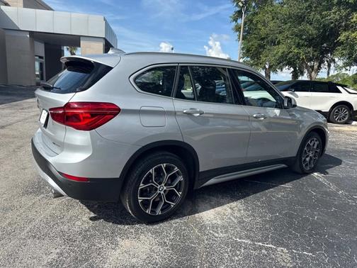 2021 BMW X1 xDrive28i