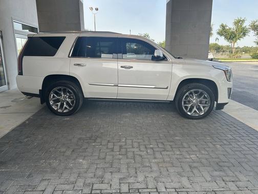 2019 Cadillac Escalade Platinum
