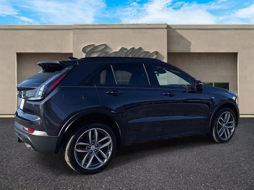 2023 Cadillac XT4 Sport