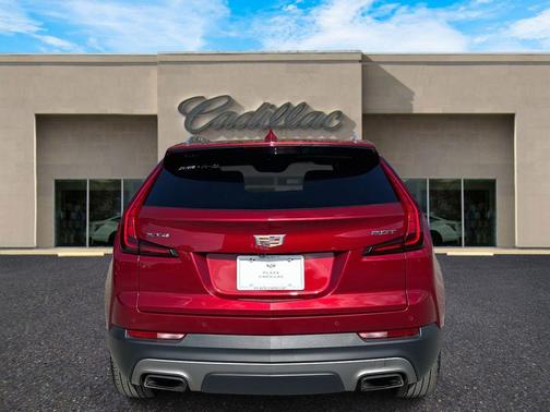 2019 Cadillac XT4 Premium Luxury