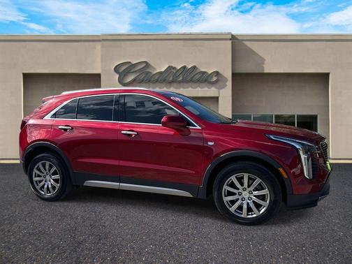 2019 Cadillac XT4 Premium Luxury