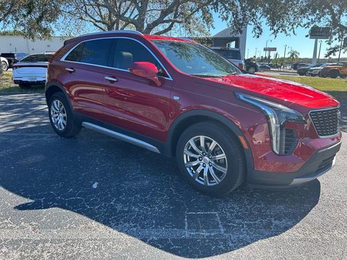2019 Cadillac XT4 Premium Luxury