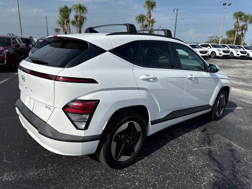 2024 Hyundai KONA EV SEL