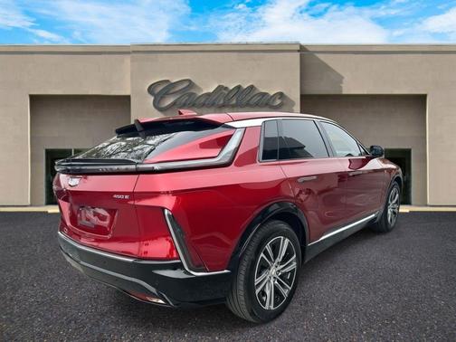 2024 Cadillac LYRIQ Luxury