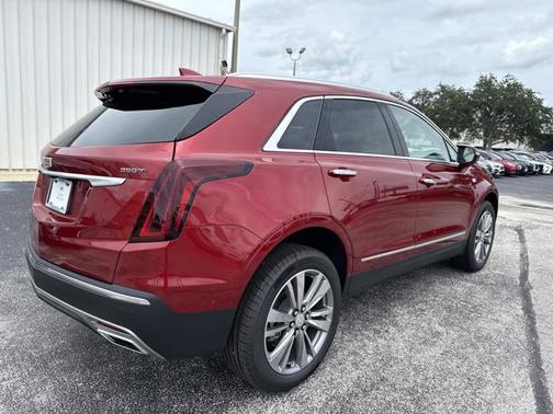 2025 Cadillac XT5 FWD Premium Luxury