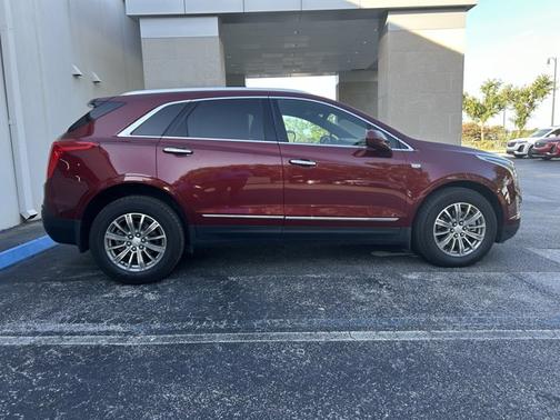 2017 Cadillac XT5 Luxury AWD