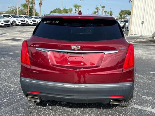 2017 Cadillac XT5 Luxury AWD