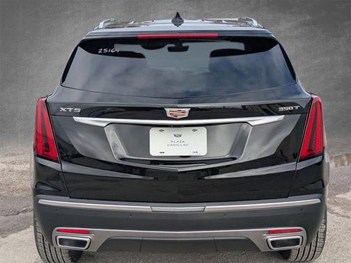 2025 Cadillac XT5 FWD Premium Luxury