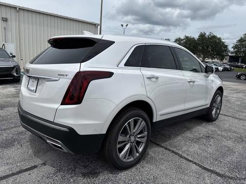 2025 Cadillac XT5 FWD Premium Luxury