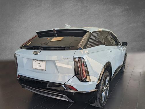 2025 Cadillac OPTIQ Sport