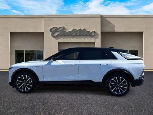 2026 Cadillac LYRIQ Premium Sport