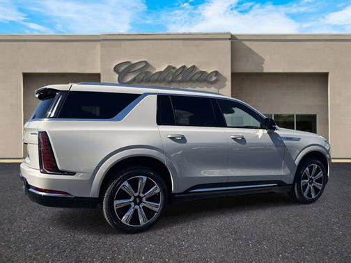 2026 Cadillac Escalade IQL Premium Luxury