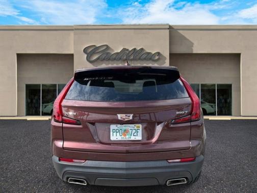 Rosewood Metallic 2023 Cadillac XT4 Luxury
