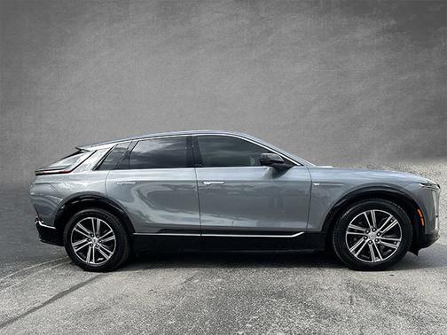 2023 Cadillac LYRIQ RWD Luxury