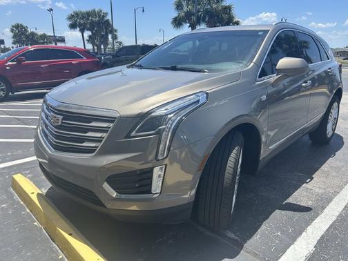 2017 Cadillac XT5 Premium Luxury FWD